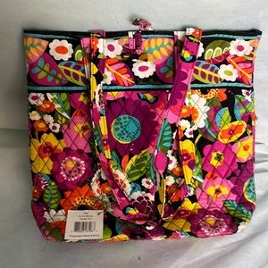 Vera Bradley tote va va bloom